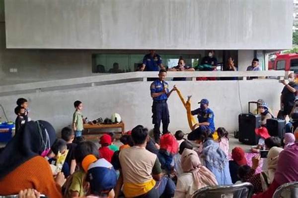 Edukasi Masyarakat Tentang Bencana